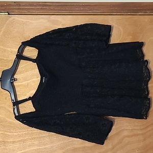 Torrid babydoll cold shoulder top